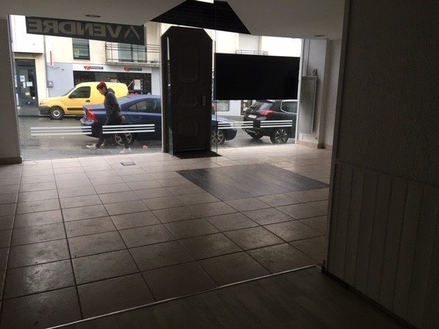 Louer Local commercial Local commercial, La Roche-sur-Yon 55 m2 - LP618-DURET