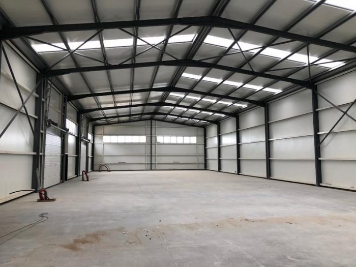 Louer Local professionnel Local professionnel, La Roche-sur-Yon 733 m2 - LP690-DURET