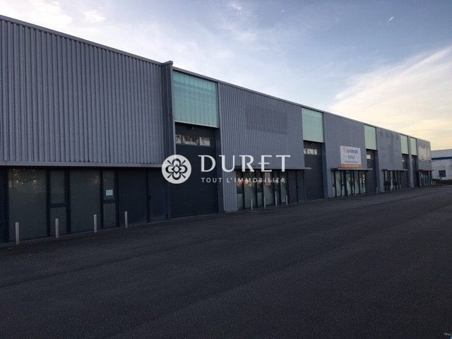 Louer Local professionnel Local professionnel, La Roche-sur-Yon 260 m2 - LP970-DURET