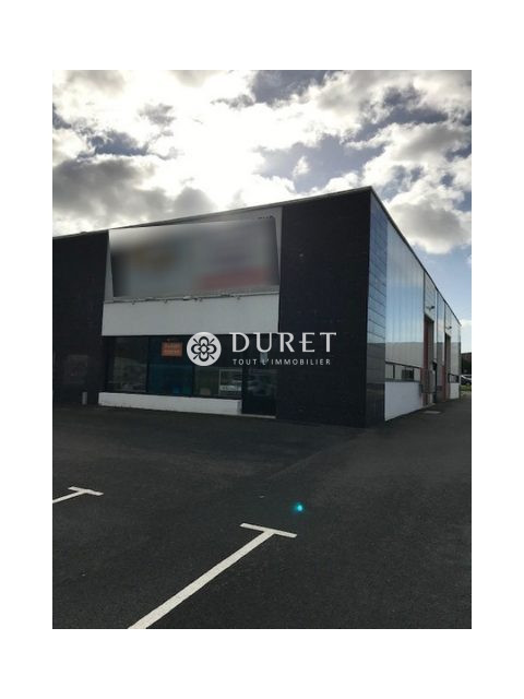 Louer Local commercial Local commercial, Challans 156 m2 - LP868-DURET