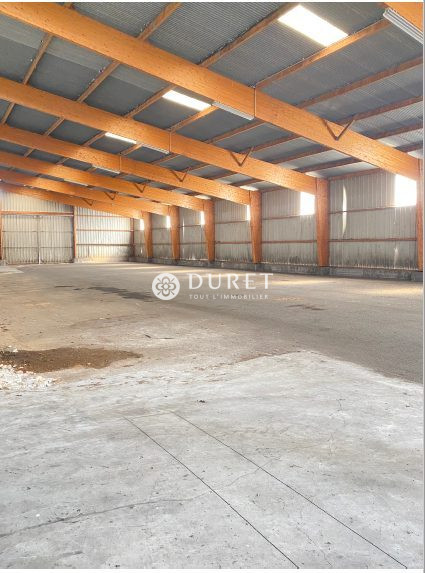 Louer Entrepôt Entrepôt, Mervent 2000 m2 - LP1028-DURET