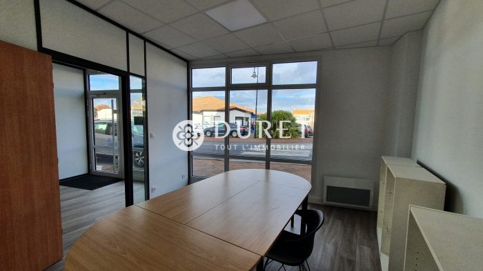 Acheter Bureau Bureau, Aizenay 109 m2 - VP668-DURET