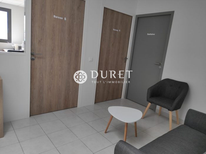 Louer Bureau Bureau, Dompierre-sur-Yon 104 m2 - LP1315-DURET