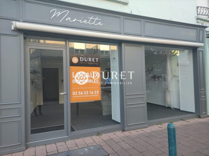 Louer Local commercial Local commercial, Challans 35 m2 - LP1420-DURET