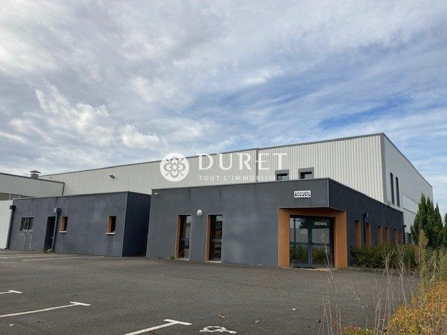 Louer Local industriel Local industriel, Chantonnay 1650 m2 - LP1437-DURET