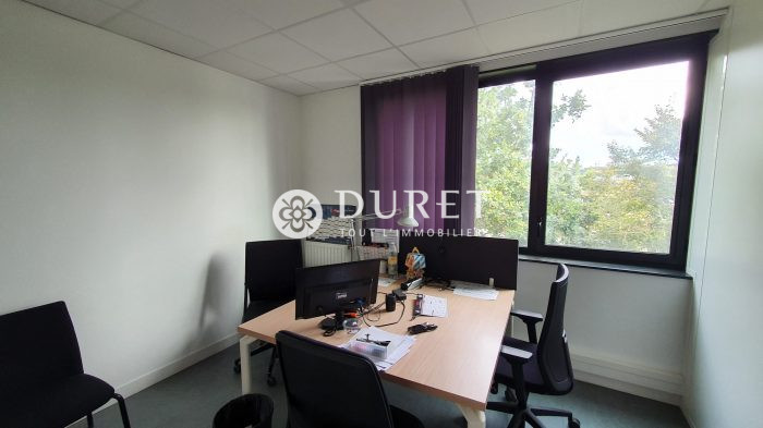 Louer Bureau Bureau, La Roche-sur-Yon 255 m2 - LP1356-DURET