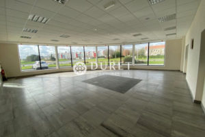 Local professionnel, Mortagne-sur-Sèvre 1385 m2