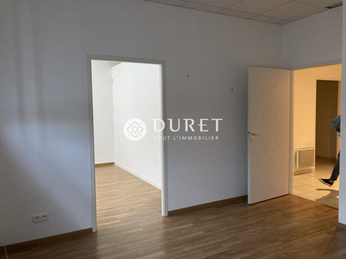 Louer Bureau Bureau, Challans 49 m2 - LP1593-DURET