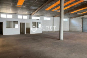 Local professionnel, La Roche-sur-Yon 733 m2