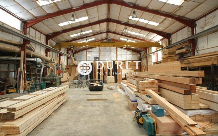 Louer Local industriel Local industriel, Bellevigny 0 m2 - LP1675-DURET