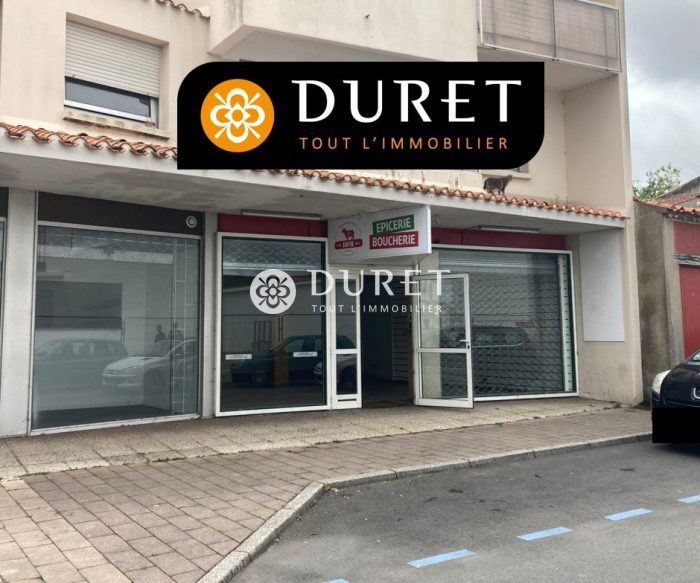 Louer Local commercial Local commercial, Challans 93 m2 - LP1731-DURET