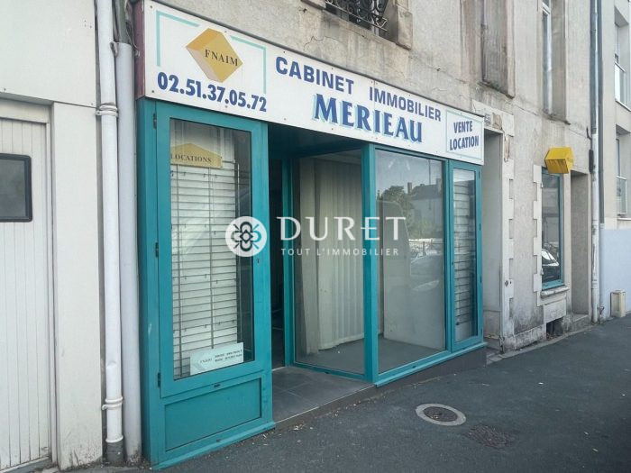 Acheter Local commercial Local commercial, La Roche-sur-Yon 75 m2 - VP1761-DURET