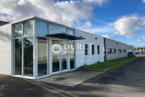 Local professionnel, La Garnache 810 m2