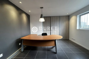 Local professionnel, La Planche 690 m2