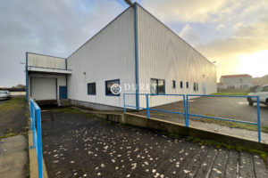 Local industriel, Beauvoir-sur-Mer 880 m2