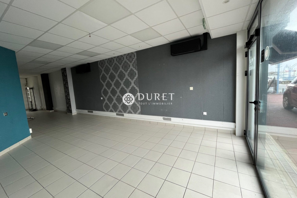 Louer Local commercial Local commercial, Saint-Gilles-Croix-de-Vie 50 m2 - LP2505-DURET