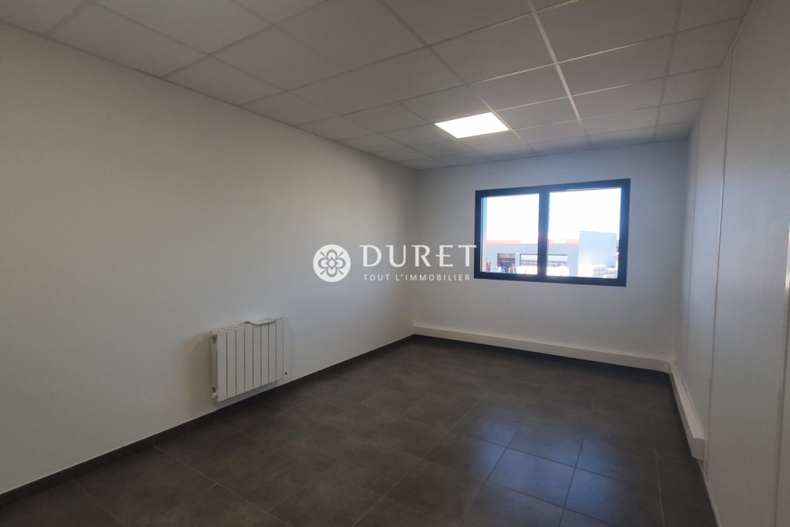 Louer Bureau Bureau, La Roche-sur-Yon 35 m2 - LP2551-DURET