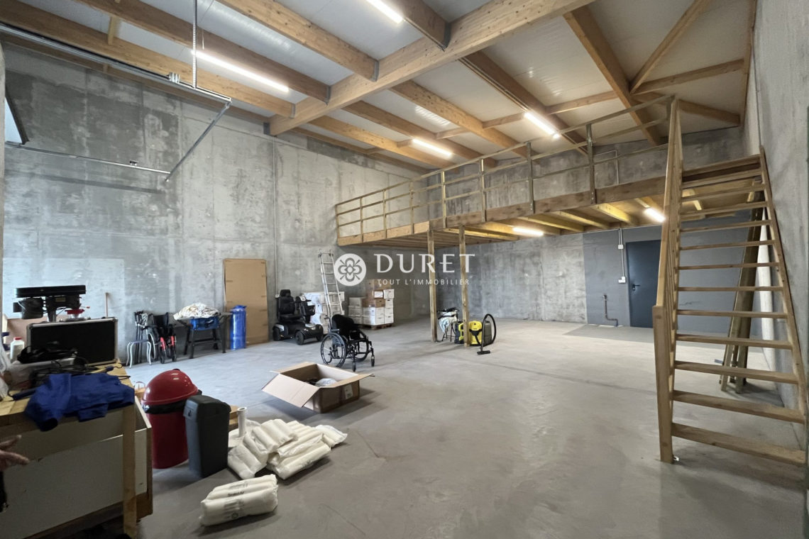 Acheter Local industriel Local industriel, Le Fenouiller 242 m2 - VP2597-DURET