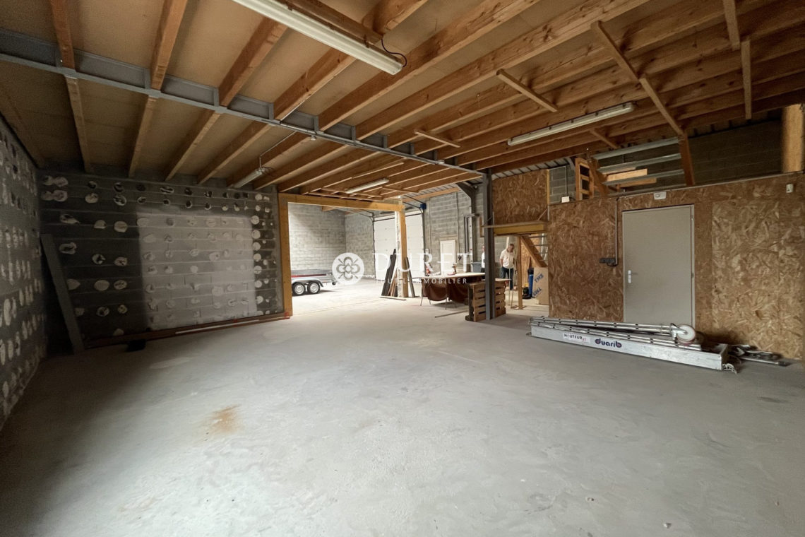 Acheter Local commercial Local commercial, Challans 520 m2 - VP1942-DURET