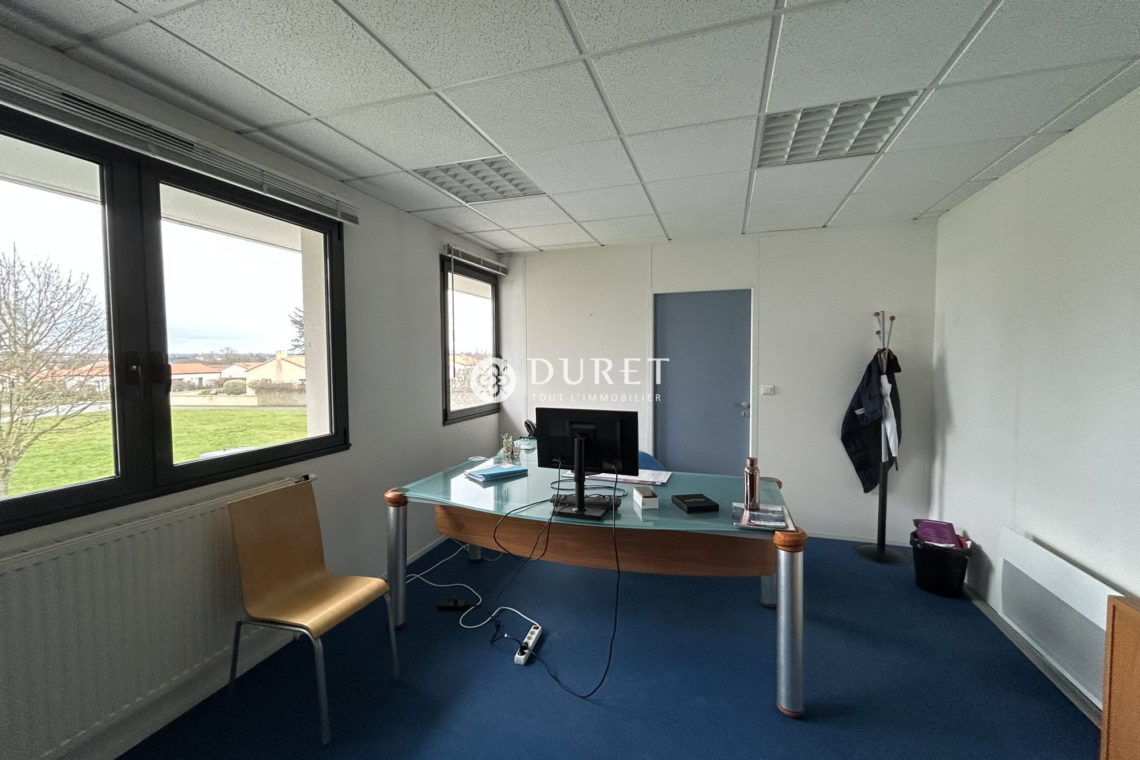 Louer Bureau Bureau, Cugand 515 m2 - LP2672-DURET