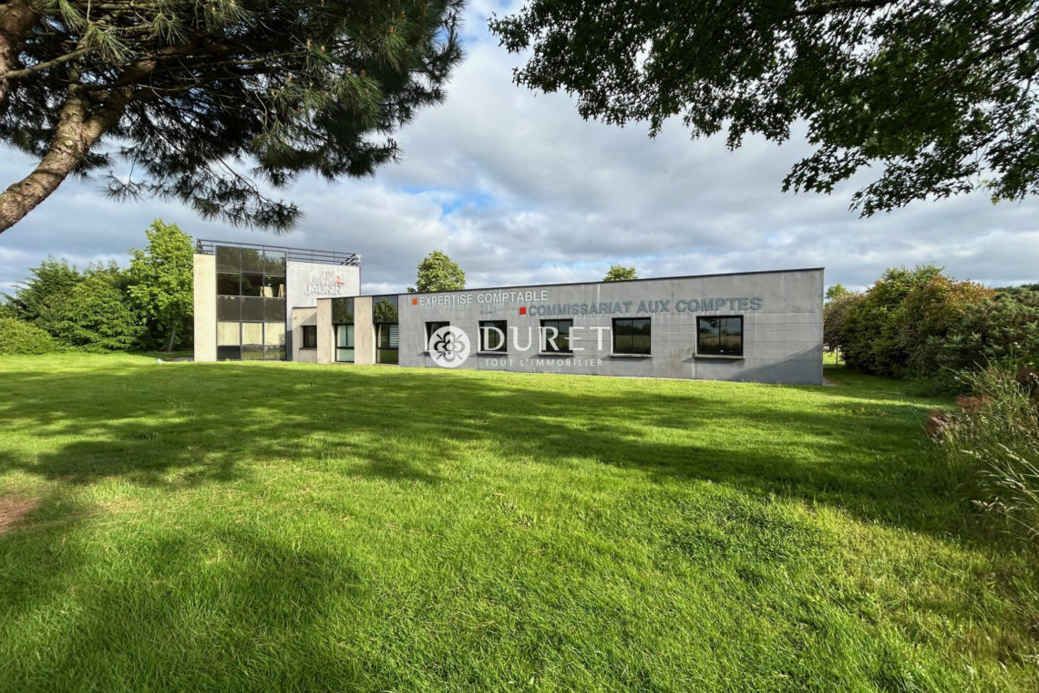 Acheter Bureau Bureau, Vieillevigne 620 m2 - VP2684-DURET