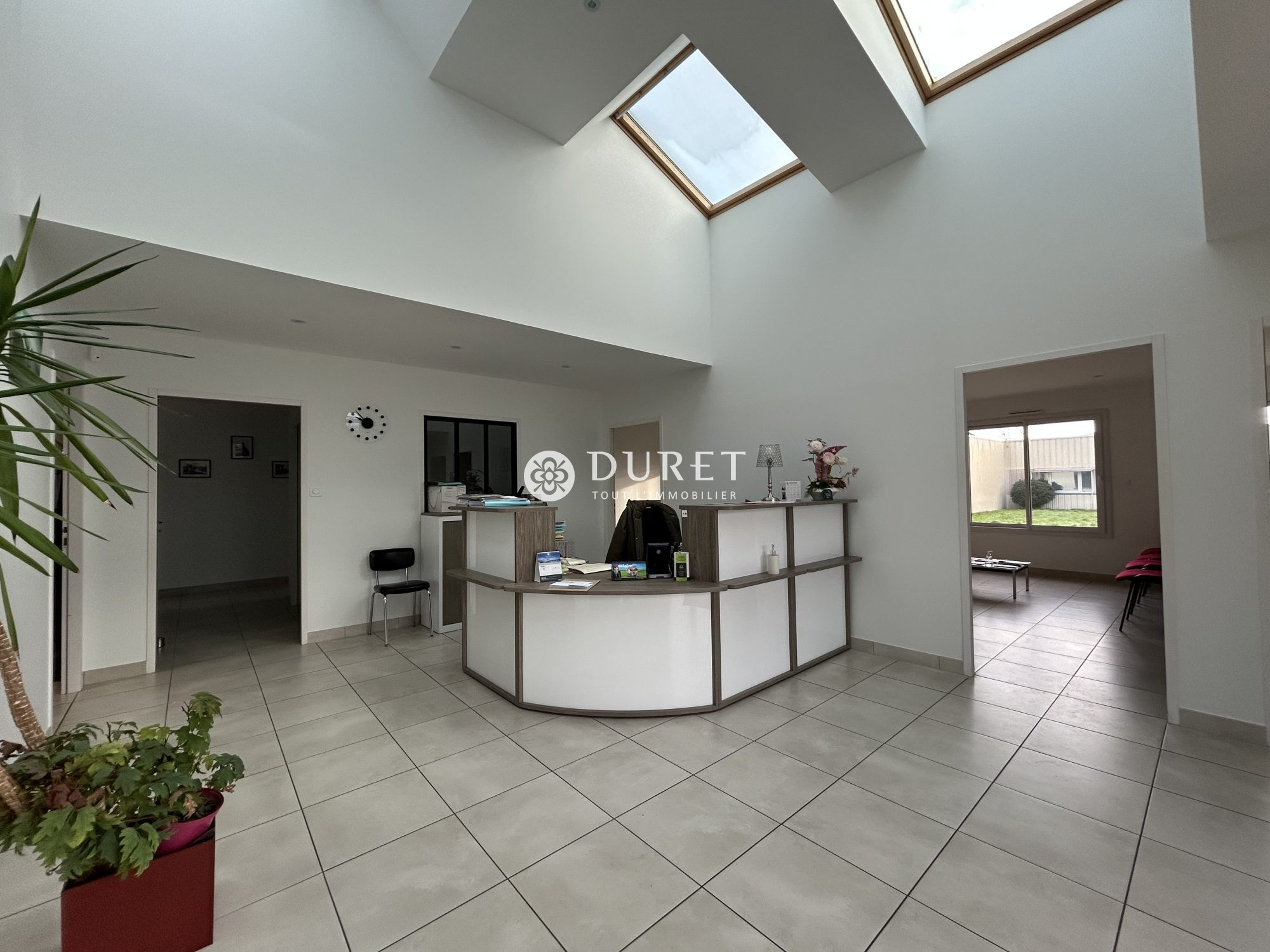 Bureau, Montaigu-Vendée 245 m2