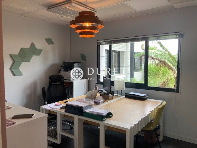 Louer Bureau Bureau, Les Sables-d’Olonne 78 m2 - LP2571-DURET