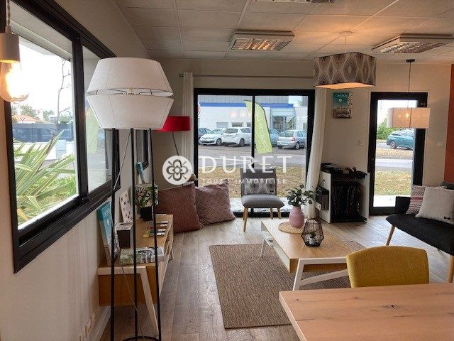Louer Bureau Bureau, Les Sables-d’Olonne 78 m2 - LP2571-DURET