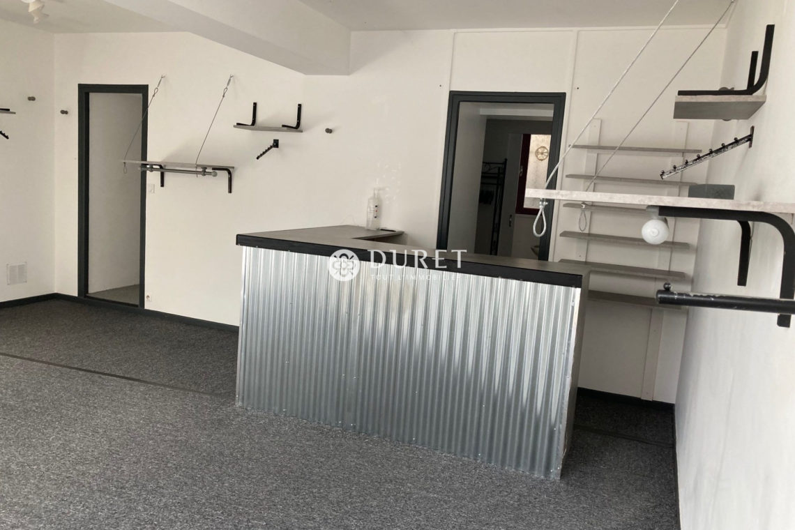 Louer Local commercial Local commercial, Challans 35 m2 - LP2668-DURET