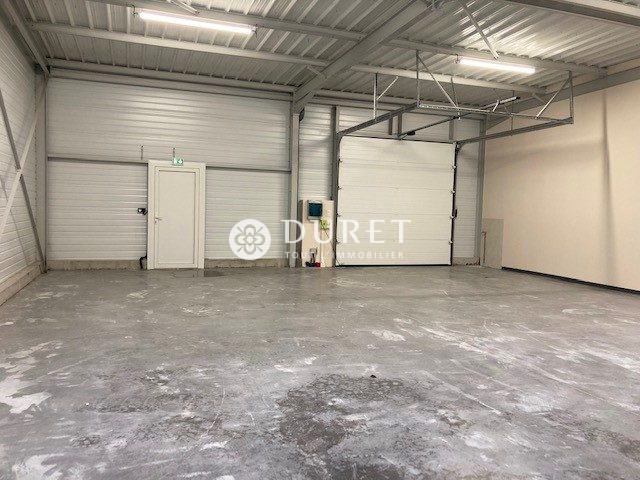 Louer Local professionnel Local professionnel, Les Lucs-sur-Boulogne 120 m2 - LP2702-DURET