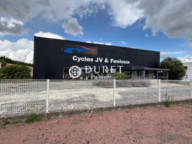 Acheter Local professionnel Local professionnel, Luçon 865 m2 - VP2744-DURET