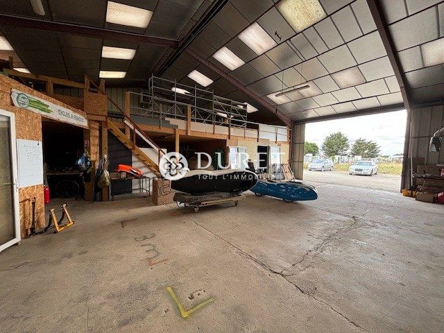 Acheter Local professionnel Local professionnel, Luçon 865 m2 - VP2744-DURET