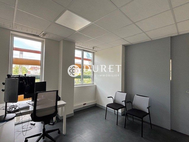 Acheter Bureau Bureau, La Roche-sur-Yon 73 m2 - VP2810-DURET