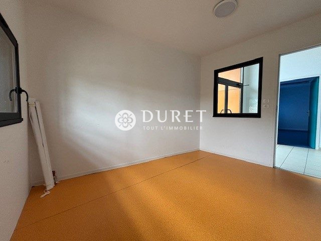 Louer Local industriel Local industriel, Les Sables-d’Olonne 3600 m2 - LP2642-DURET