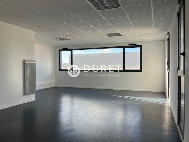 Louer Bureau Bureau, Saint-Hilaire-de-Riez 54 m2 - LP2835-DURET