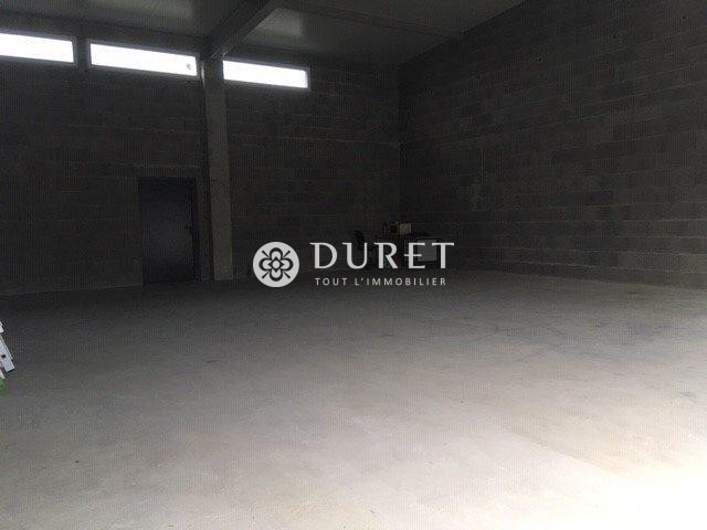 Louer Local professionnel Local professionnel, La Roche-sur-Yon 145 m2 - LP2846-DURET