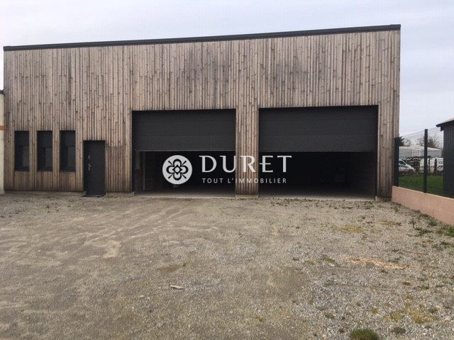 Louer Local professionnel Local professionnel, La Roche-sur-Yon 145 m2 - LP2846-DURET