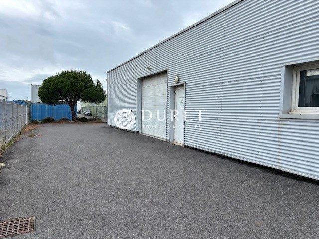 Louer Local professionnel Local professionnel, Les Sables-d’Olonne 260 m2 - LP2848-DURET