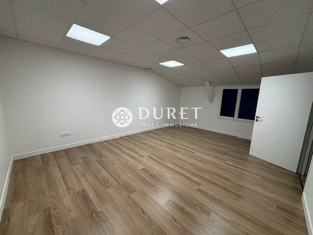 Louer Bureau Bureau, La Roche-sur-Yon 70 m2 - LP2741-DURET