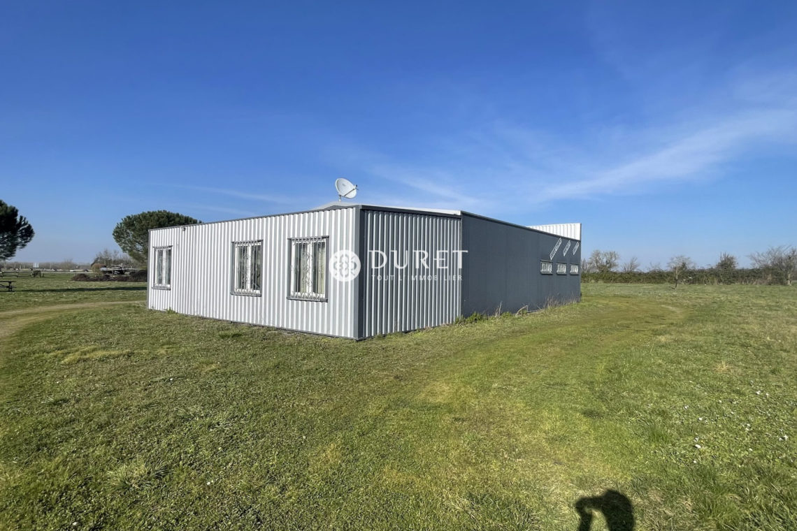 Acheter Local professionnel Local professionnel, Luçon 160 m2 - VP2538-DURET