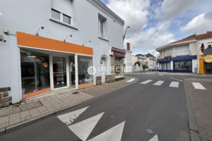 Local commercial, Challans 90 m2