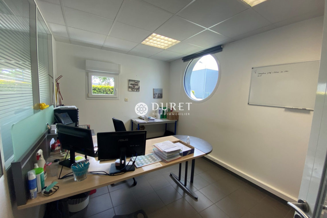 Louer Bureau Bureau, Cholet 185 m2 - LP2583-DURET