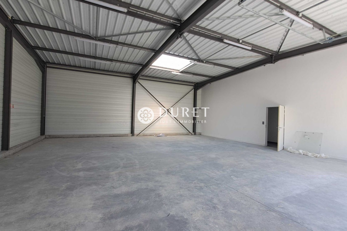 Louer Local professionnel Local professionnel, Sallertaine 205 m2 - LP2685-DURET