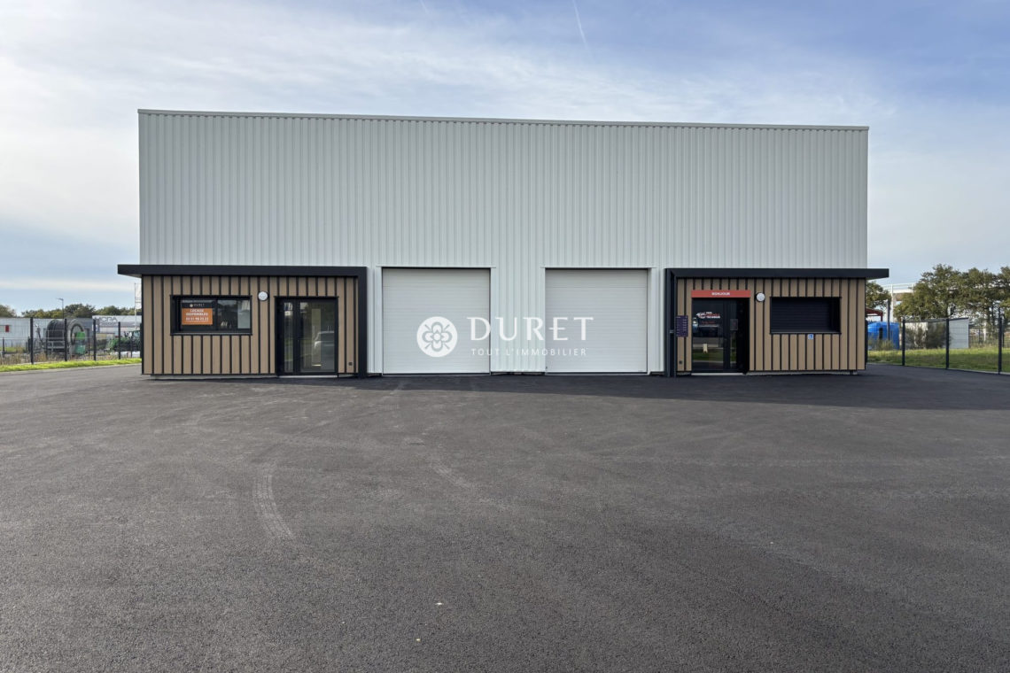 Louer Local professionnel Local professionnel, Aizenay 350 m2 - LP2591-DURET