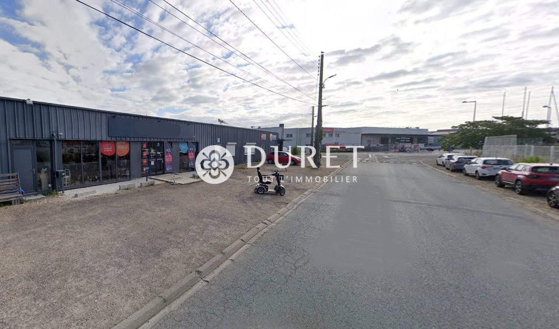 Louer Local commercial Local commercial, Les Sables-d&rsquo;Olonne 365 m2 - LP2855-DURET