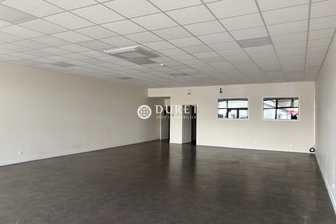Louer Bureau Bureau, Montaigu-Vendée 146 m2 - LP2876-DURET
