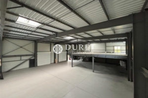 Local professionnel, Montaigu-Vendée 663 m2