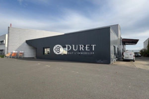 Local professionnel, La Roche-sur-Yon 440 m2