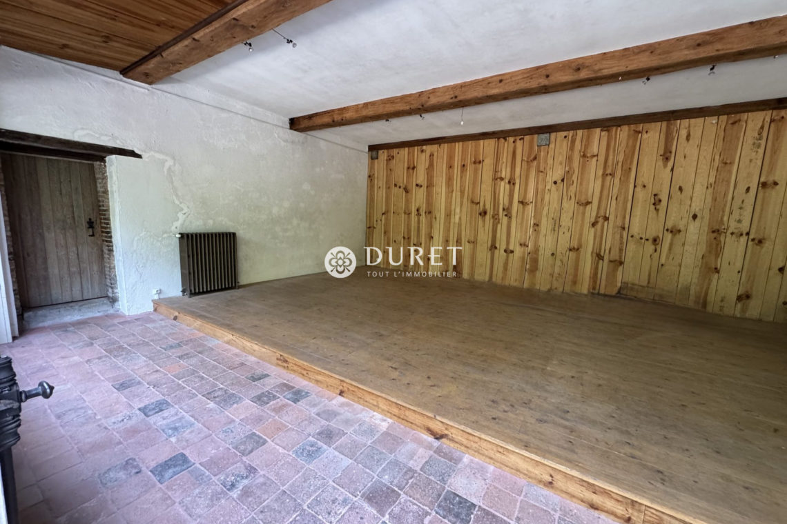 Louer Local professionnel Local professionnel, Tiffauges 64 m2 - LP2919-DURET