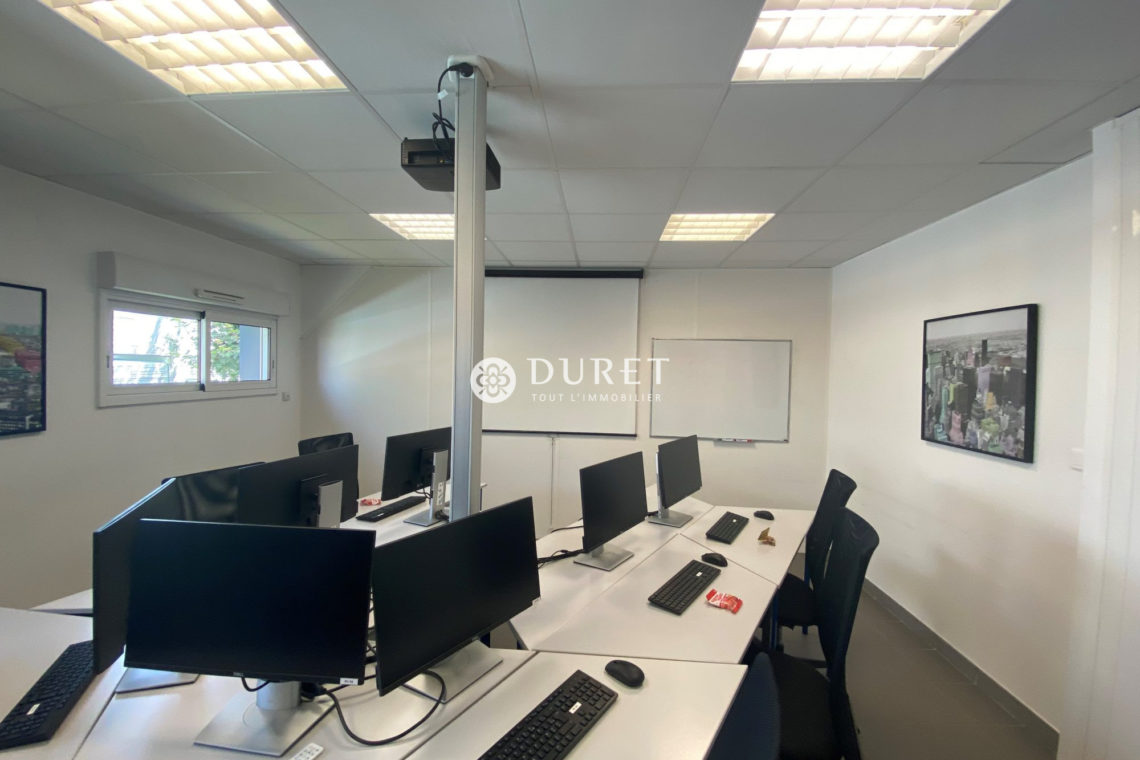 Louer Bureau Bureau, Cholet 185 m2 - LP2583-DURET